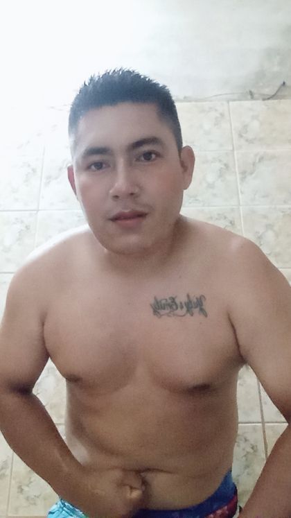 javierwil OnlyFans picture