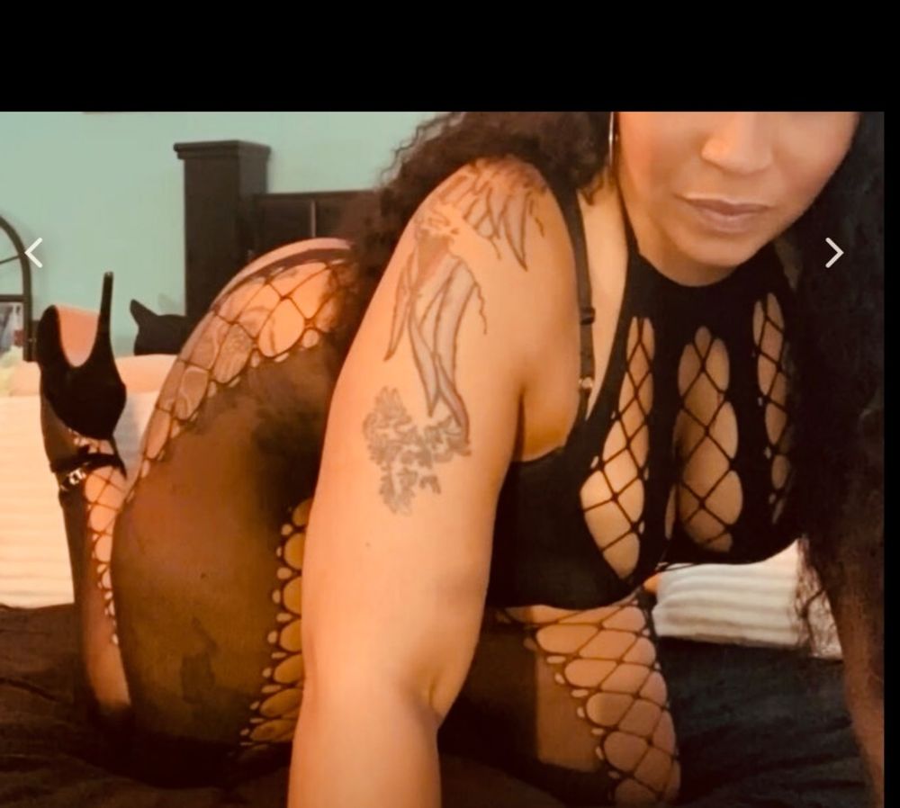 domqueentemptress69 OnlyFans profile picture