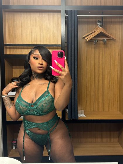 ericabanksfreesss OnlyFans picture