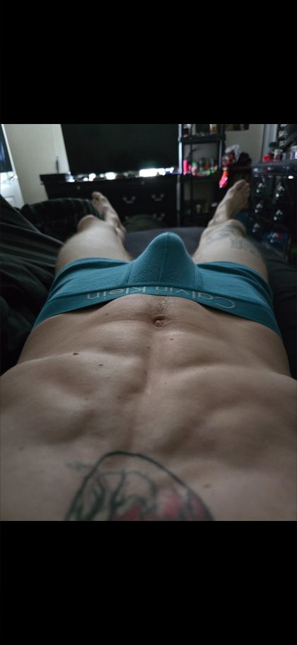 tommy2much2 OnlyFans picture