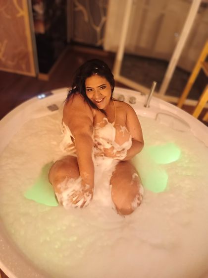anggyes28 OnlyFans picture