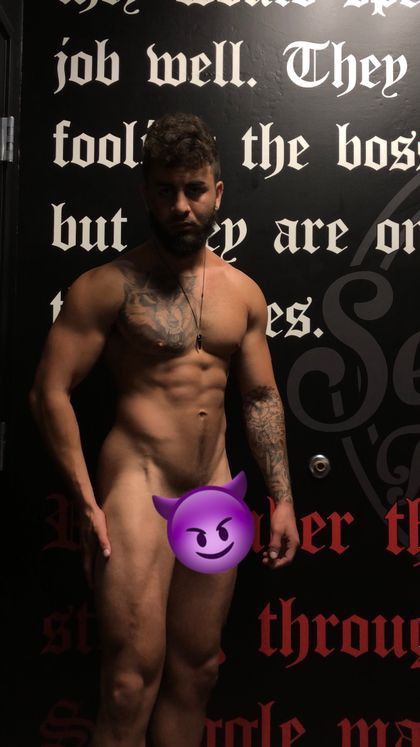 2tonee OnlyFans picture