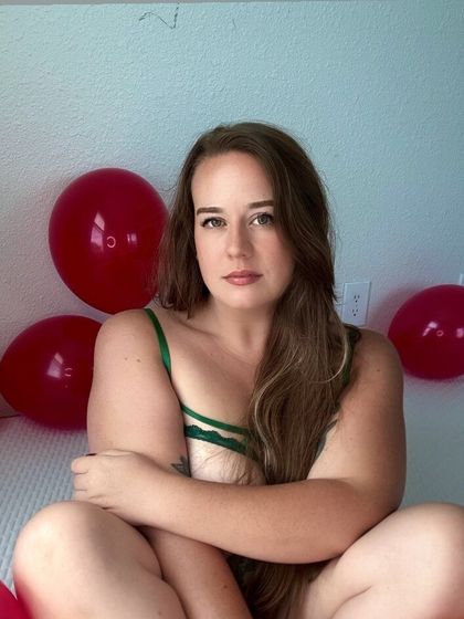 theemmasnow OnlyFans picture