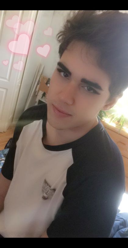 ampoine OnlyFans picture