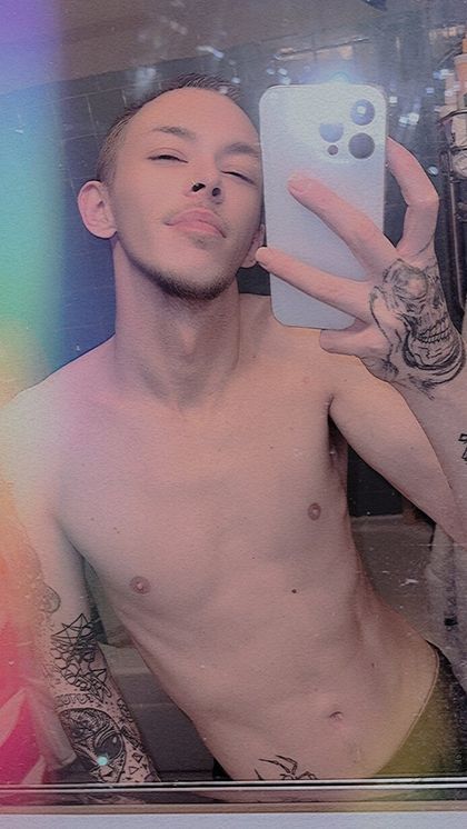 s1utm30ut OnlyFans picture