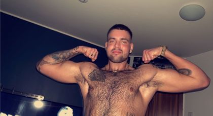 her-boyfriend OnlyFans picture