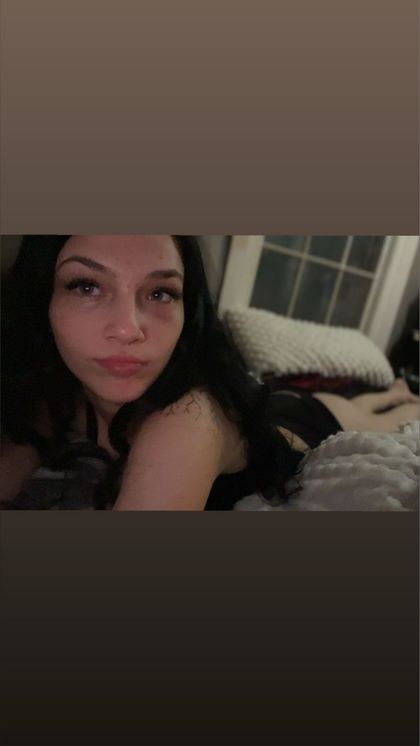 phia2freakyyy OnlyFans picture