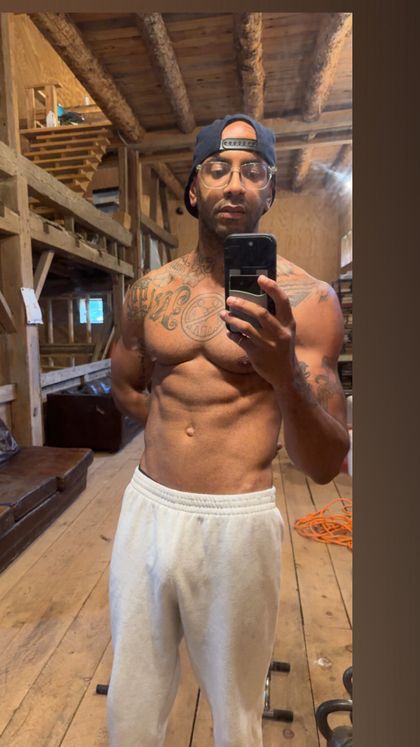 savfamfive OnlyFans picture