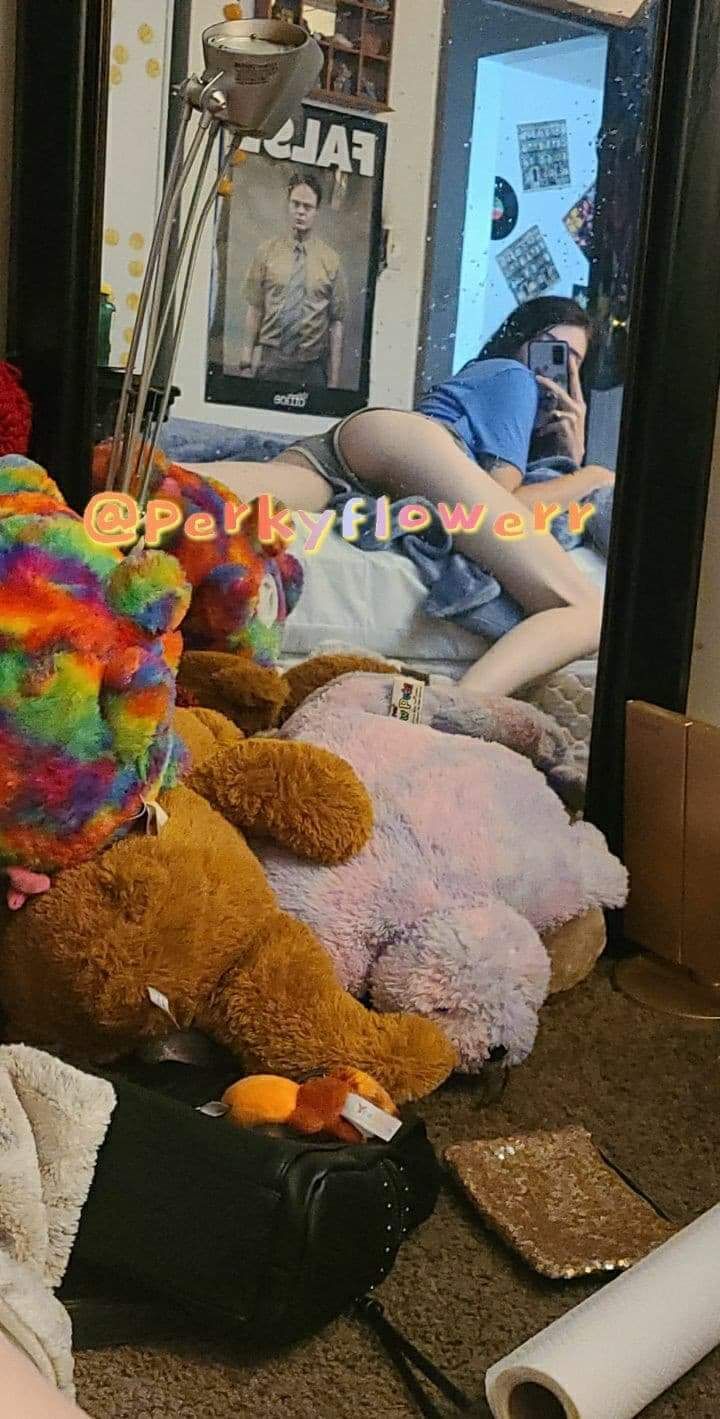 perkyflowerr OnlyFans profile picture