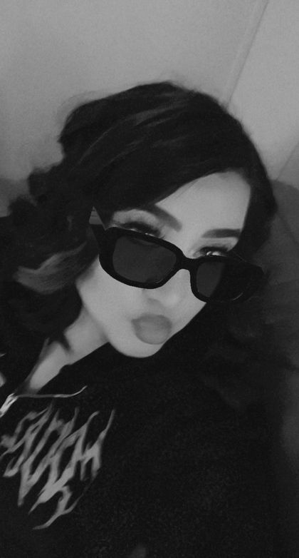 xsnowiezellx OnlyFans picture