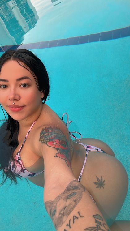 queendanielitaa OnlyFans picture