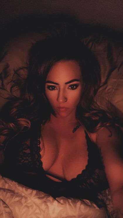 hollimcc OnlyFans picture