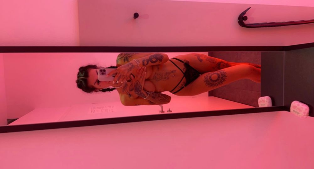 sarahjanex3 OnlyFans profile picture