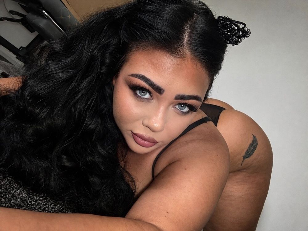 clo_xoxo8 OnlyFans profile picture