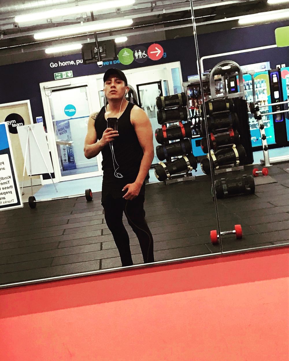 castillo060 OnlyFans profile picture