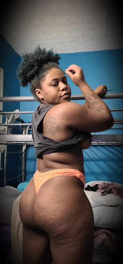 mlatte OnlyFans picture