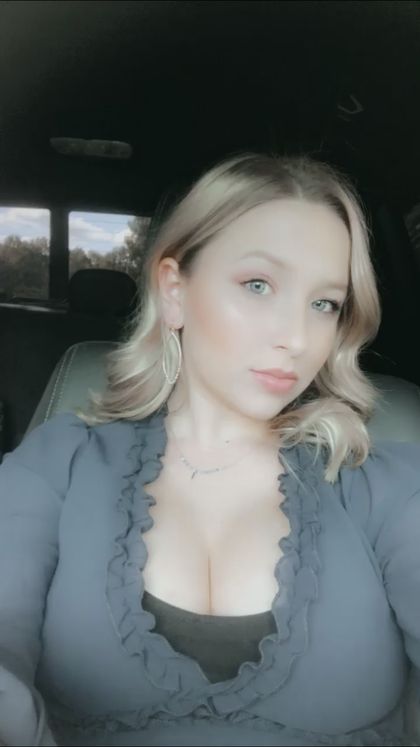 baabyrenaa OnlyFans picture