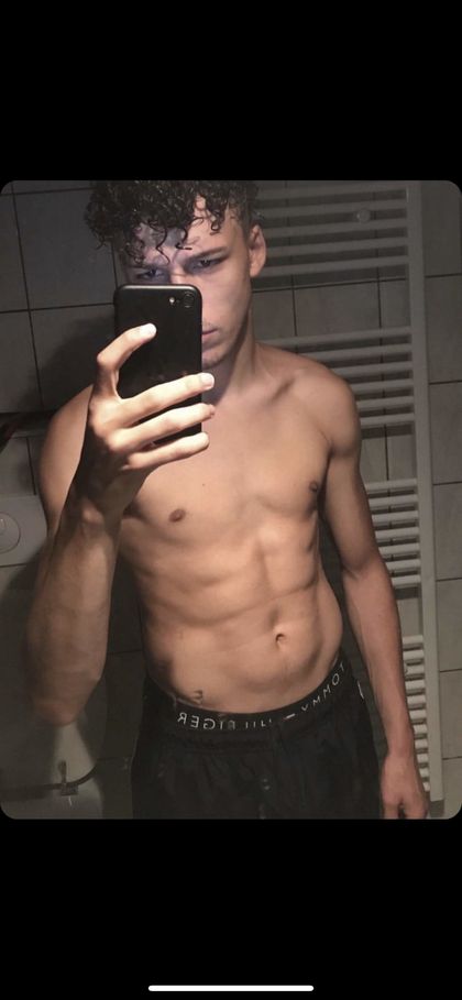 philyxz OnlyFans picture