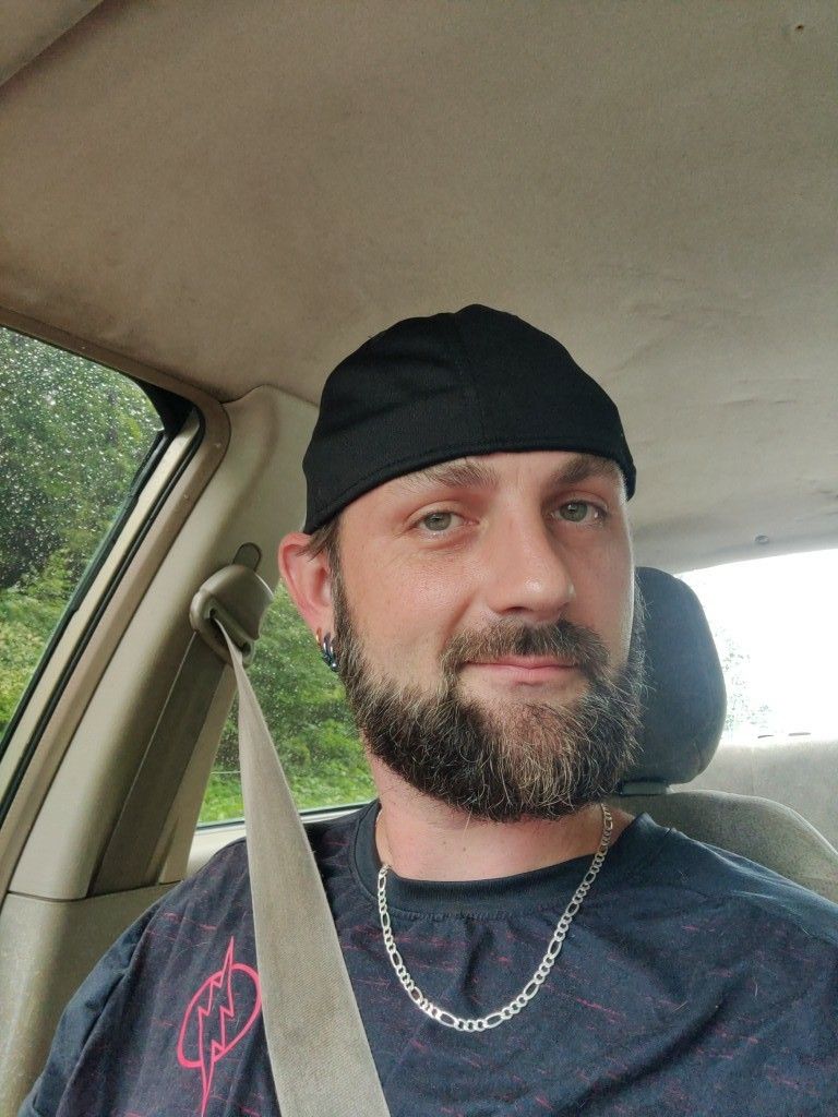 neonsrt4 OnlyFans profile picture