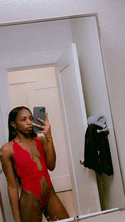 lovelysha3 OnlyFans picture