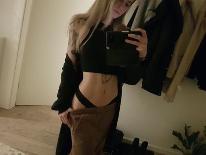 lucihoe OnlyFans picture