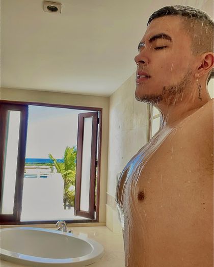 bryanromeroi OnlyFans picture