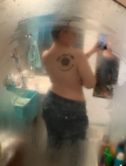 elliedwaits OnlyFans picture