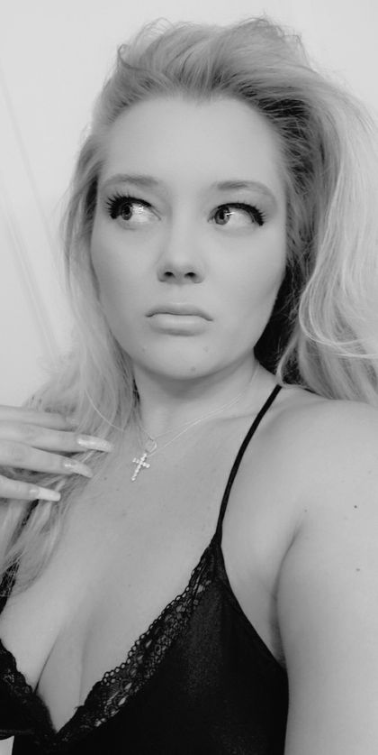 xoxamy-leaxox OnlyFans picture