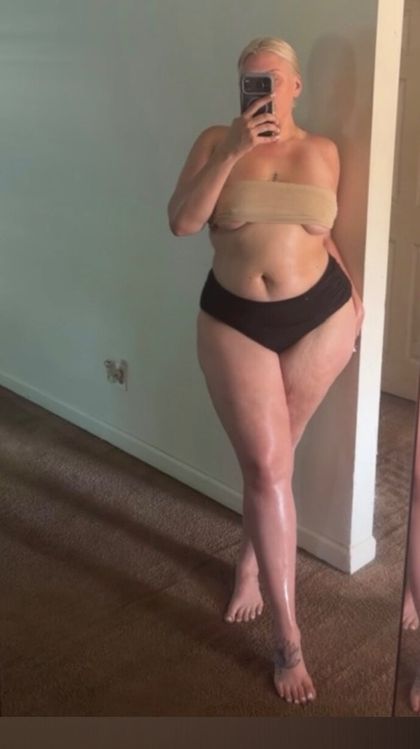 vanessalovexox OnlyFans picture
