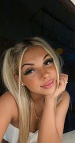 iluvsoph OnlyFans - Free Trial - Photos - Socials | FansMetrics.com