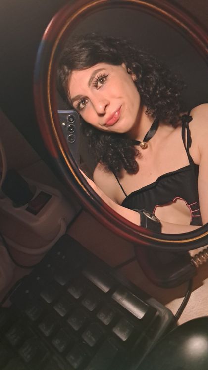 alinanightsky OnlyFans picture