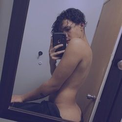 Best Otnie9 OnlyFans Accounts | FansMetrics.com