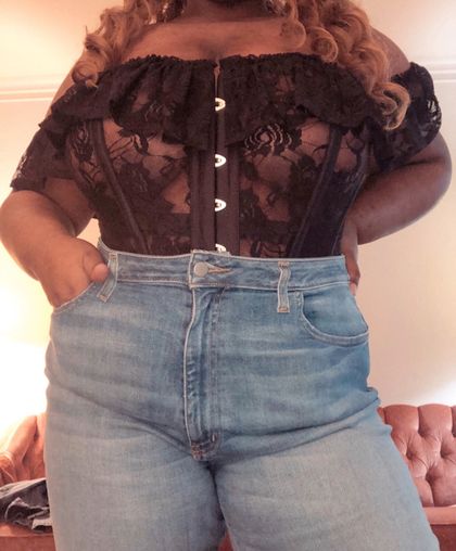 helllotittys OnlyFans picture