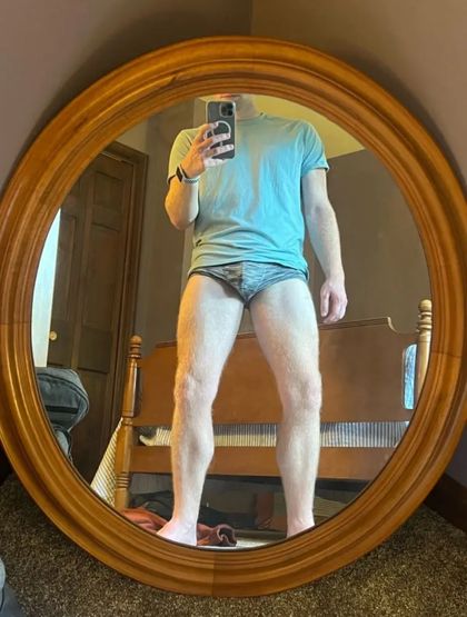 curvedginger12 OnlyFans picture