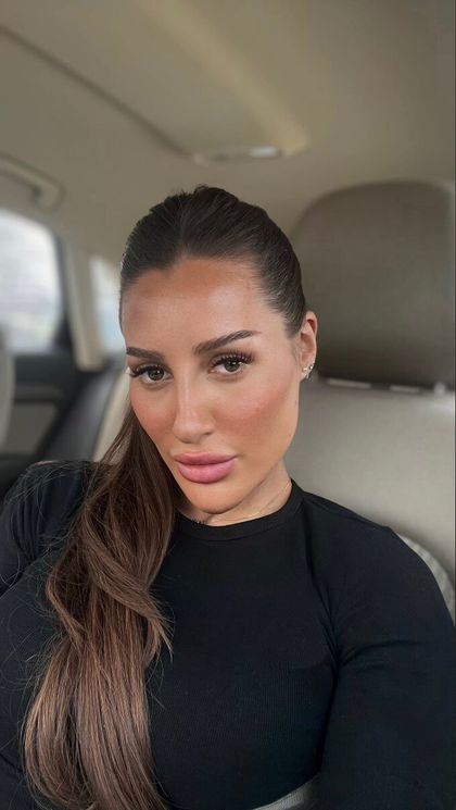 petiteemi OnlyFans picture