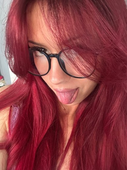 lavinia.west OnlyFans picture