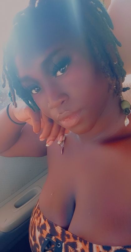 nikatnitee325 OnlyFans picture