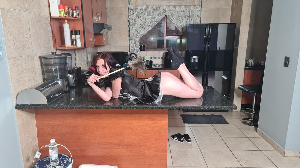 petite-mia OnlyFans profile picture