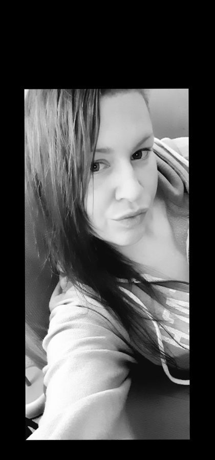 Best Hot Salty Caramel OnlyFans Accounts FansMetrics