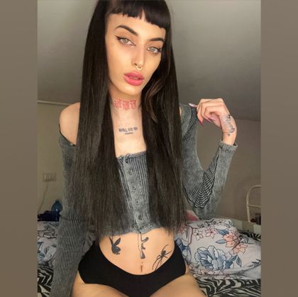 susycarabad OnlyFans picture