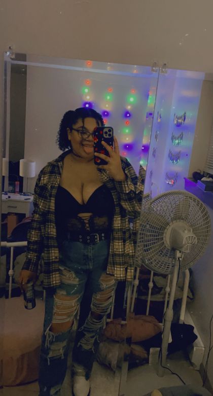 cinnabon2121 OnlyFans picture