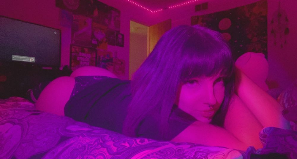 prettypuxxi OnlyFans profile picture