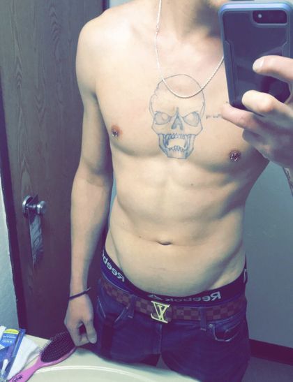 loukane9 OnlyFans picture