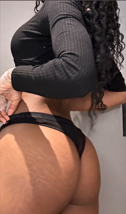 ash_rose OnlyFans picture
