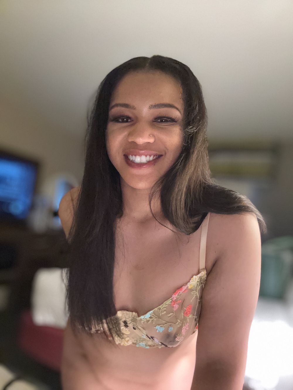 mercedes.szn OnlyFans profile picture