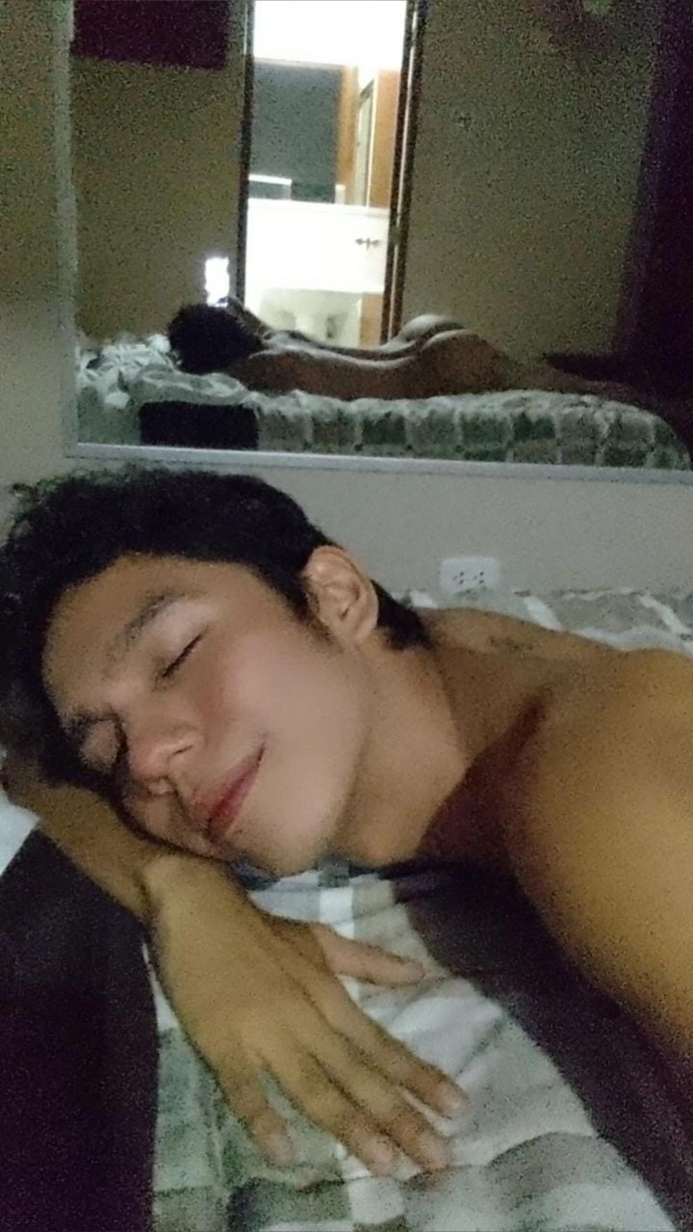 larik74000 OnlyFans profile picture