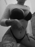 thesanchz_ OnlyFans - Free Trial - Photos - Socials | FansMetrics.com