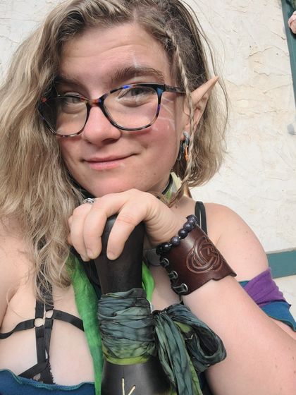 Best Hot Elfie OnlyFans Accounts | FansMetrics.com