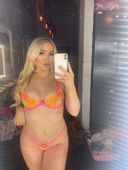 roxiiie_05 OnlyFans picture
