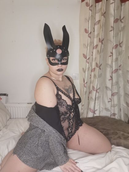 monaellsworth OnlyFans picture